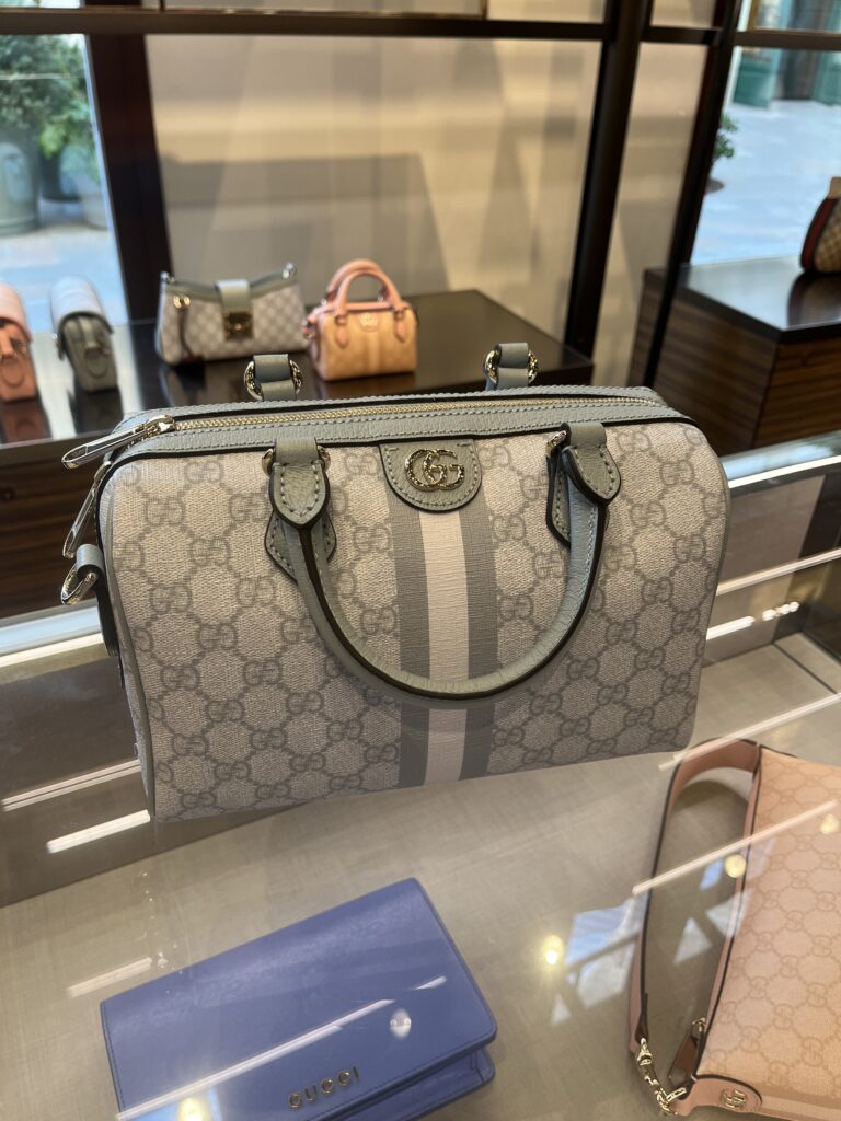 Bolso GUCCI Boston Ophidia tamaño pequeño azul y blanco